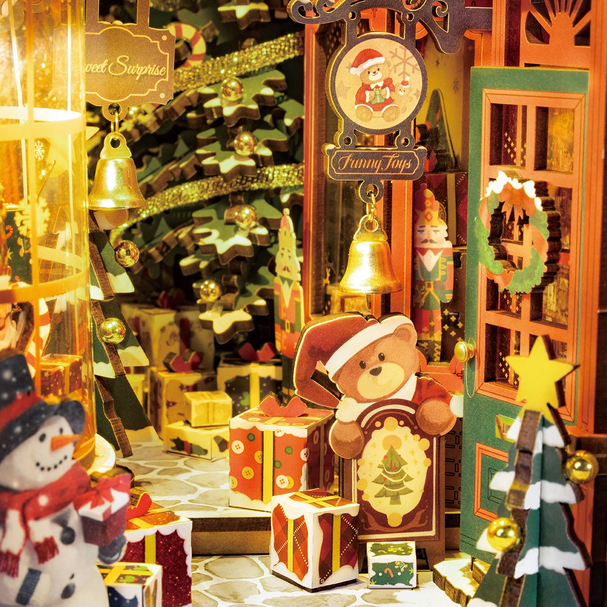 Christmas Street Book Nook™